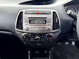 
2013 HYUNDAI i20 ACTIVE PB MY12.5 Hatchback 4Cyl 1.4L full									