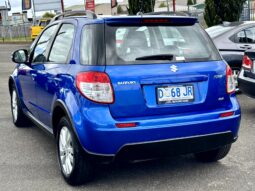 
2013 Suzuki SX4 CROSSOVER S AWD Hatchback 4Cyl 2L full									