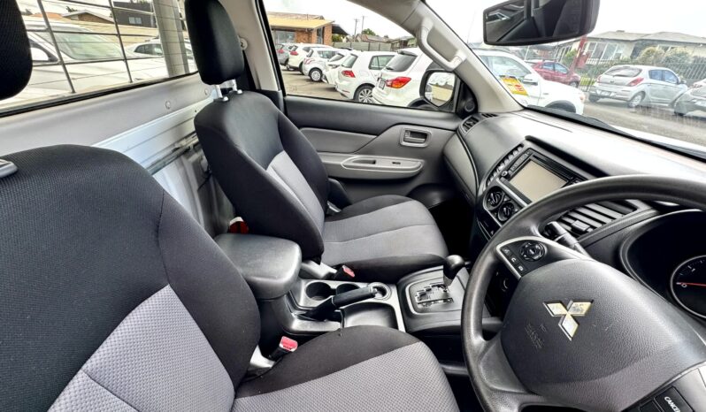 
2018 MITSUBISHI TRITON GLX MQ MY18 DIESEL TURBO C/CHAS 4Cyl 2.4L full									