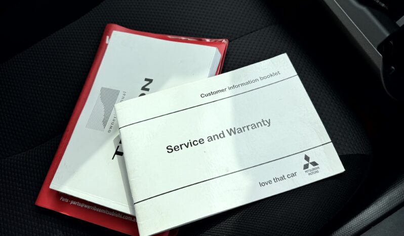 
2018 MITSUBISHI TRITON GLX MQ MY18 DIESEL TURBO C/CHAS 4Cyl 2.4L full									