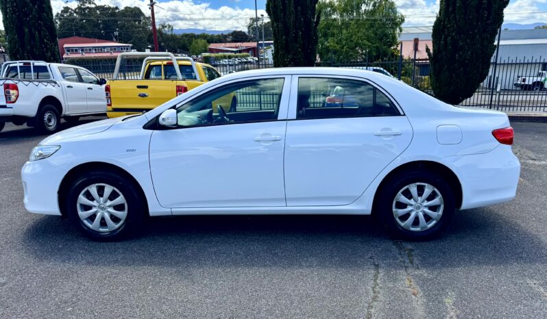 
2013 COROLLA ASCENT ZRE152R SEDAN 4Cyl 1.8L full									