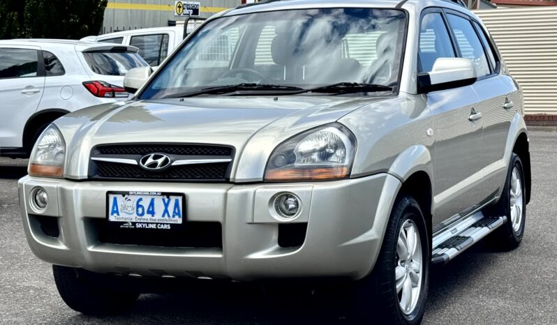 
2009 HYUNDAI TUCSON CITY SX MY09 Wagon 4cyl 2.0L full									