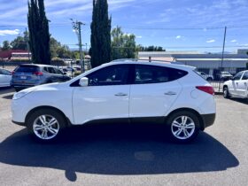 2012 Hyundai iX35 ELITE (AWD) LM MY11 WAGON DIESEL TURBO 4Cyl 2L