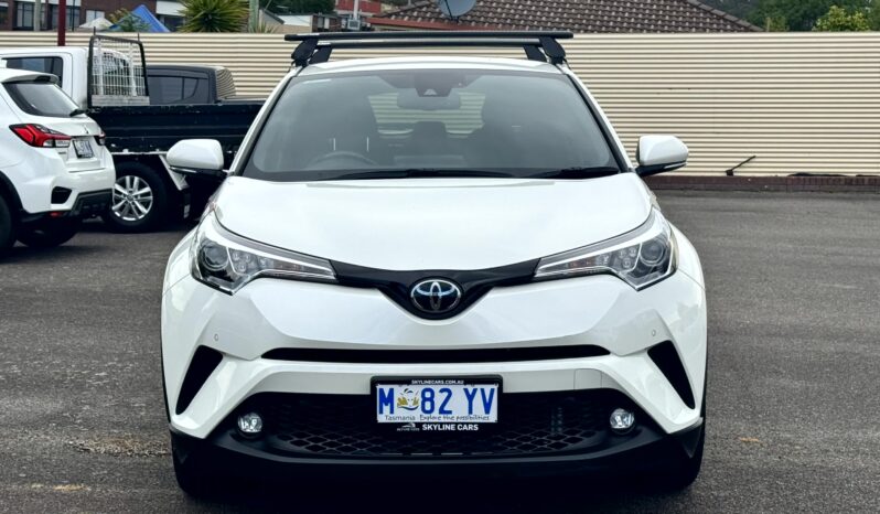 
2018 TOYOTA C-HR (AWD) NGX50R TURBO Wagon 4Cyl 1.2L full									