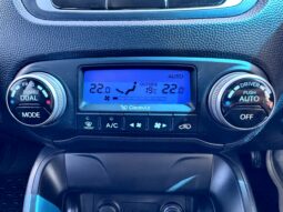 
2012 Hyundai iX35 ELITE (AWD) LM MY11 WAGON DIESEL TURBO 4Cyl 2L full									