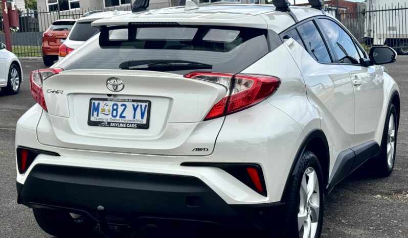 
2018 TOYOTA C-HR (AWD) NGX50R TURBO Wagon 4Cyl 1.2L full									
