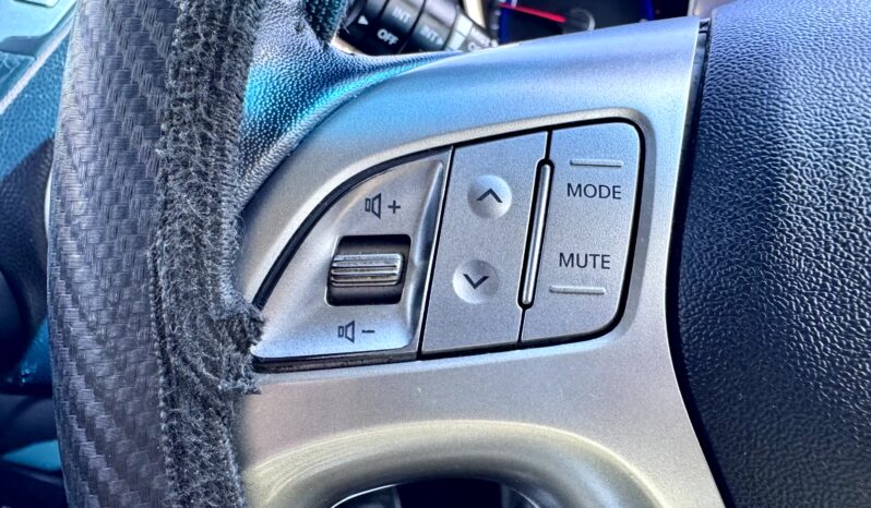 
2012 Hyundai iX35 ELITE (AWD) LM MY11 WAGON DIESEL TURBO 4Cyl 2L full									