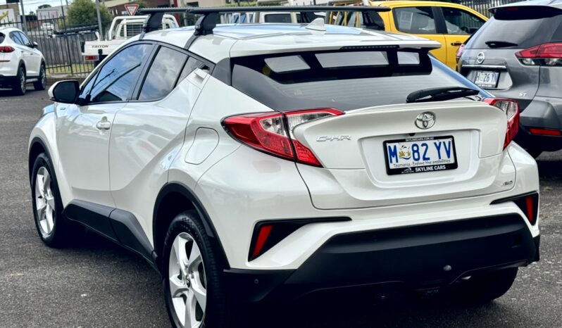 
2018 TOYOTA C-HR (AWD) NGX50R TURBO Wagon 4Cyl 1.2L full									