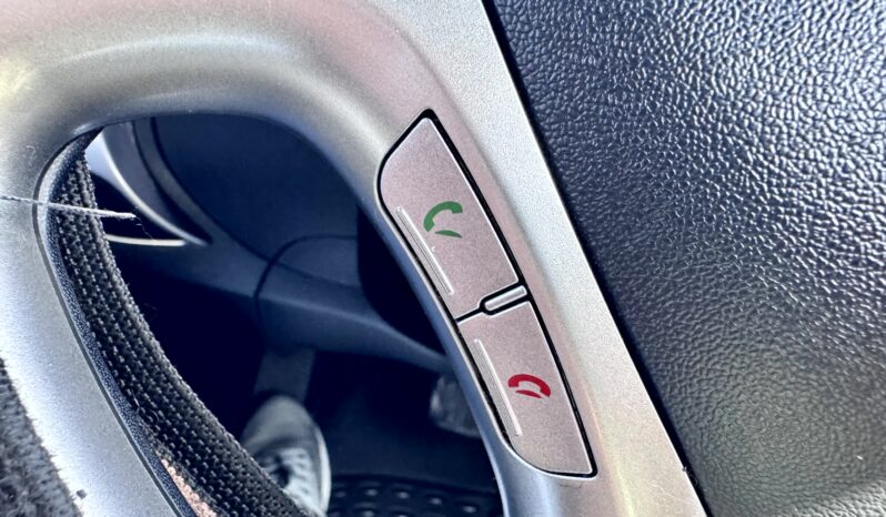 
2012 Hyundai iX35 ELITE (AWD) LM MY11 WAGON DIESEL TURBO 4Cyl 2L full									