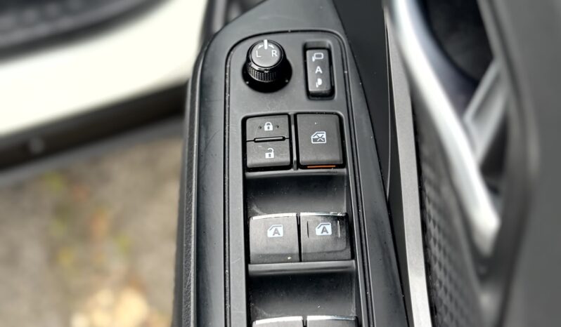 
2018 TOYOTA C-HR (AWD) NGX50R TURBO Wagon 4Cyl 1.2L full									