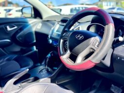 
2012 Hyundai iX35 ELITE (AWD) LM MY11 WAGON DIESEL TURBO 4Cyl 2L full									