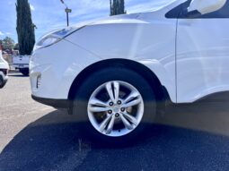 
2012 Hyundai iX35 ELITE (AWD) LM MY11 WAGON DIESEL TURBO 4Cyl 2L full									