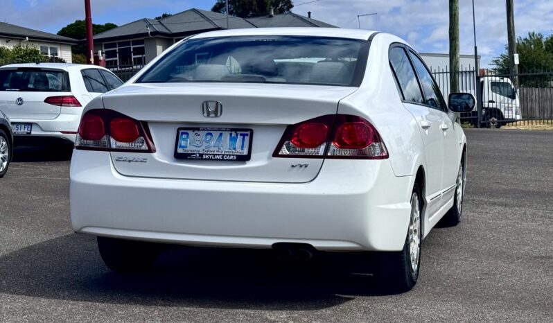 
2010 Honda Civic 2010 CIVIC VTi MY10 Sedan 4Cyl 1.8L full									