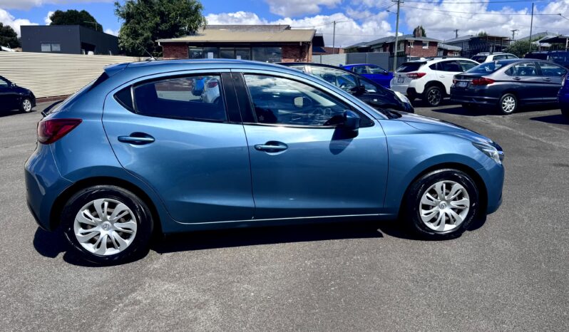 
2016 Mazda 2 NEO DJ MY16 Hatchback 4Cyl 1.5L full									