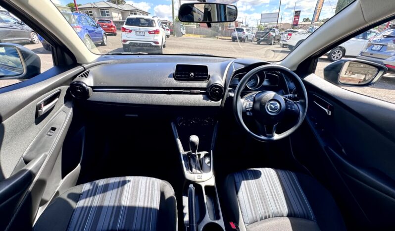 
2016 Mazda 2 NEO DJ MY16 Hatchback 4Cyl 1.5L full									