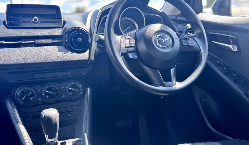 
2016 Mazda 2 NEO DJ MY16 Hatchback 4Cyl 1.5L full									