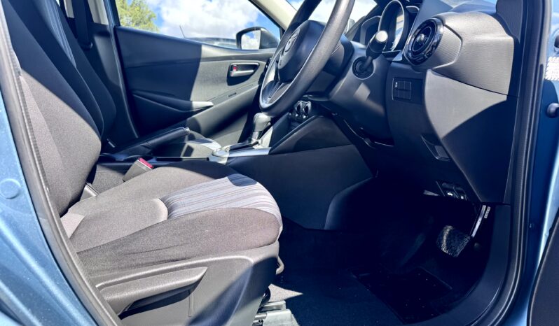 
2016 Mazda 2 NEO DJ MY16 Hatchback 4Cyl 1.5L full									