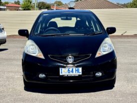 2010 Honda JAZZ GLi GE Hatchback 4Cyl 1.3L