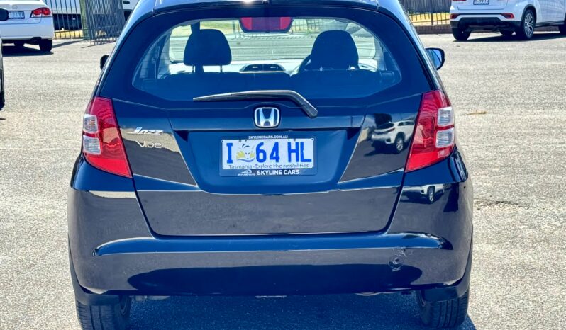 
2010 Honda JAZZ GLi GE Hatchback 4Cyl 1.3L full									