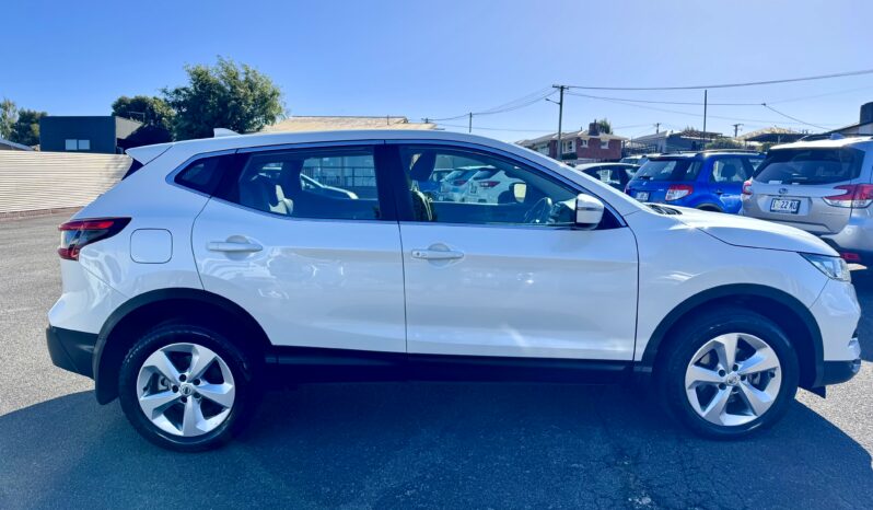 
2019 Nissan QASHQAI ST J11 MY18 Wagon 4Cyl 2L full									