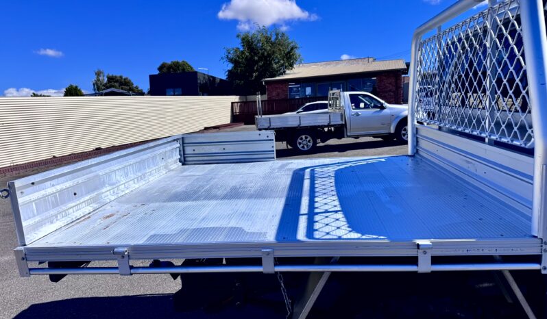 
2008 Nissan NAVARA ST-X (4×4) D40 DUAL CAB 4Cyl 2.5L DIESEL TURBO full									