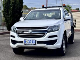 2017 Holden COLORADO LS (4×4) RG MY18 Double C/CHAS DIESEL TURBO 4Cyl 2.8L