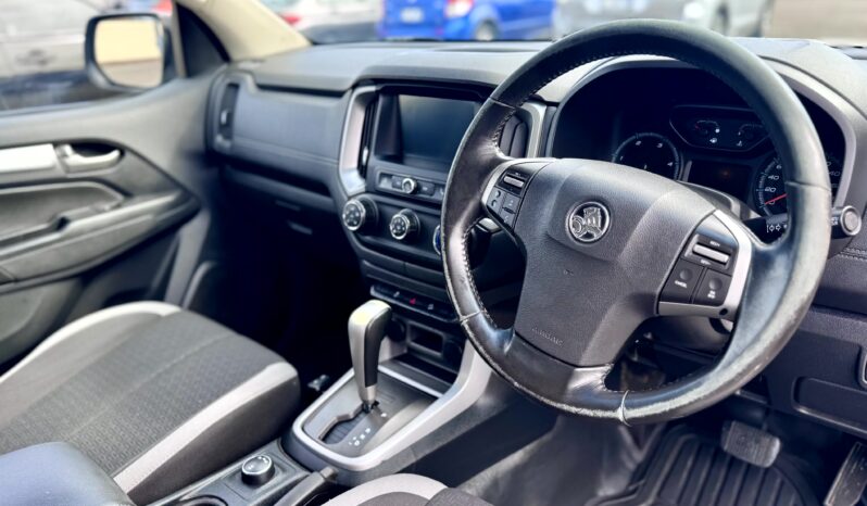 
								2017 Holden COLORADO LS (4×4) RG MY18 Double C/CHAS DIESEL TURBO 4Cyl 2.8L full									