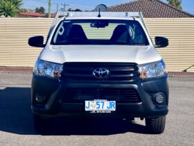 2021 Toyota HILUX WORKMATE TGN121R RWD C/CHAS 4Cyl 2.7L