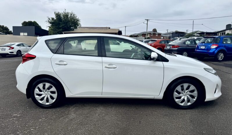 
								2014 Toyota COROLLA ASCENT ZRE182R Hatchback 4Cyl 1.8L full									