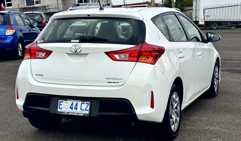 
								2014 Toyota COROLLA ASCENT ZRE182R Hatchback 4Cyl 1.8L full									