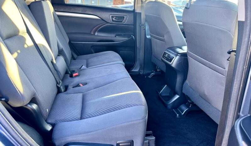 
								2015 Toyota KLUGER GX (4×2) GSU50R Wagon 7 Seater 6Cyl 3.5L full									