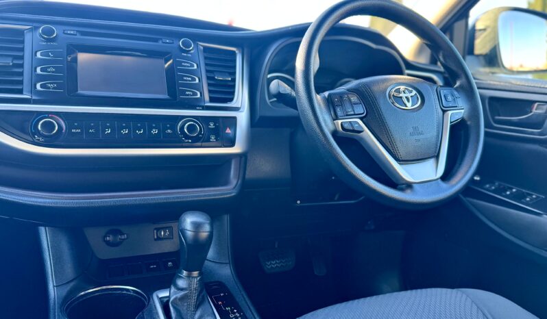 
								2015 Toyota KLUGER GX (4×2) GSU50R Wagon 7 Seater 6Cyl 3.5L full									