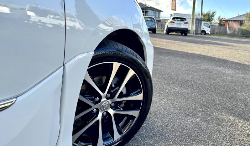
								2013 Toyota Tarago/Estima  Aeras 2013 ACR50W Wagon 7 Seater 4Cyl 2.4L full									