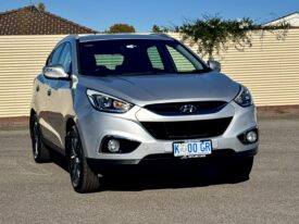 2015 Hyundai X35 SE (FWD) LM SERIES II Wagon 4Cyl 2.0L