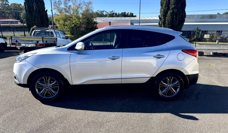 
								2015 Hyundai X35 SE (FWD) LM SERIES II Wagon 4Cyl 2.0L full									