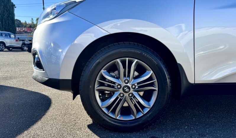 
								2015 Hyundai X35 SE (FWD) LM SERIES II Wagon 4Cyl 2.0L full									