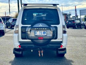 2014 Mitsubishi PAJERO GLX-R LWB (4×4) NW MY14 DIESEL TURBO 4Cyl 3.2L