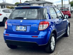 2013 Suzuki SX4 Crossover S AWD Hatchback 4Cyl 2.0L