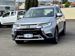 2018 Mitsubishi OUTLANDER ES 7 SEAT (AWD) ZL MY19 Wagon 4Cyl 2.4L