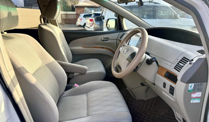 
								2009 Toyota Tarago/Estima Aeras Van 8 Seater 6Cyl 3.5L full									